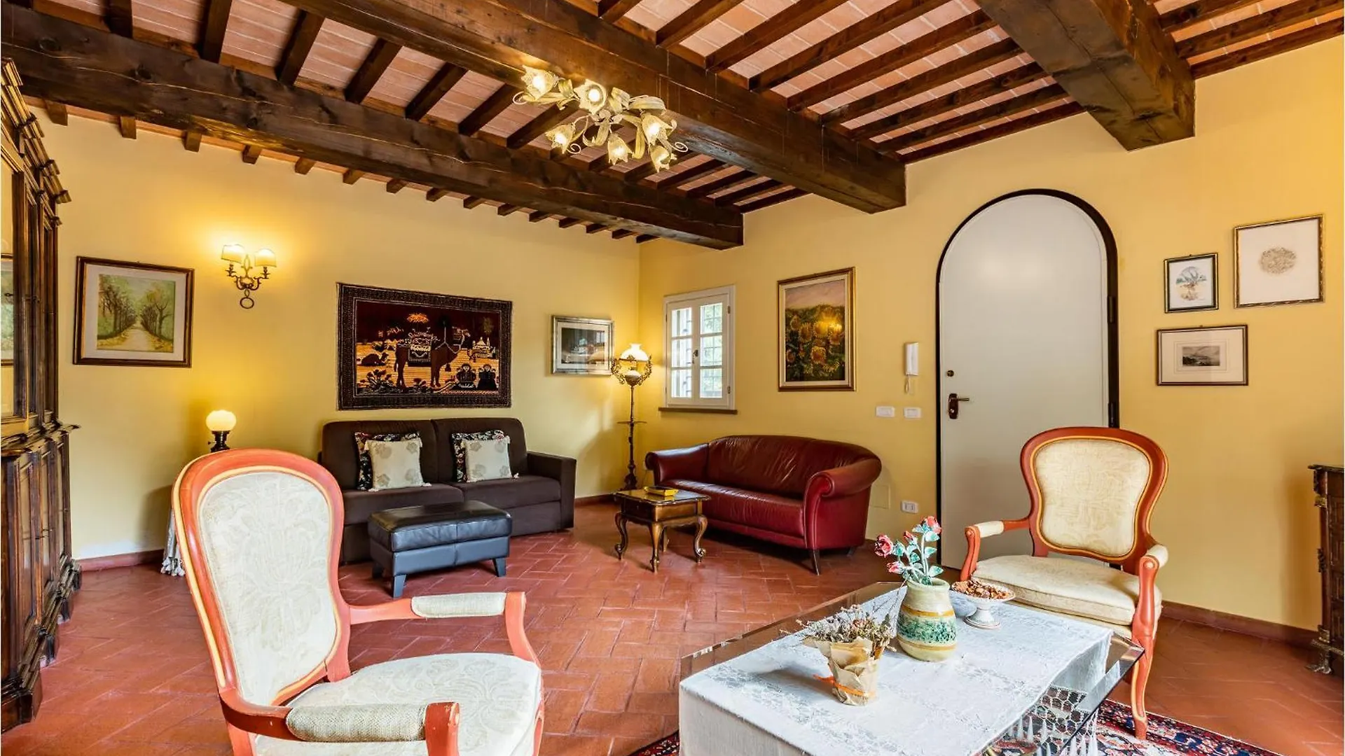 Casa vacanze 2 Bedroom Lovely Home In Montecastello Italia