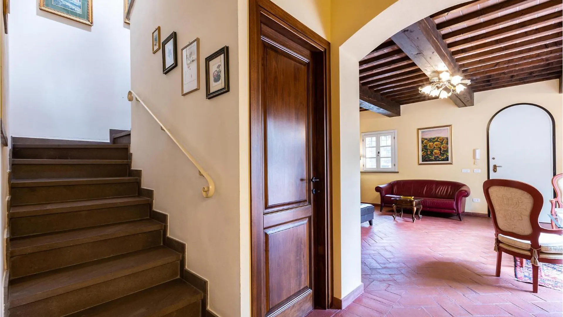 Casa vacanze 2 Bedroom Lovely Home In Montecastello Italia