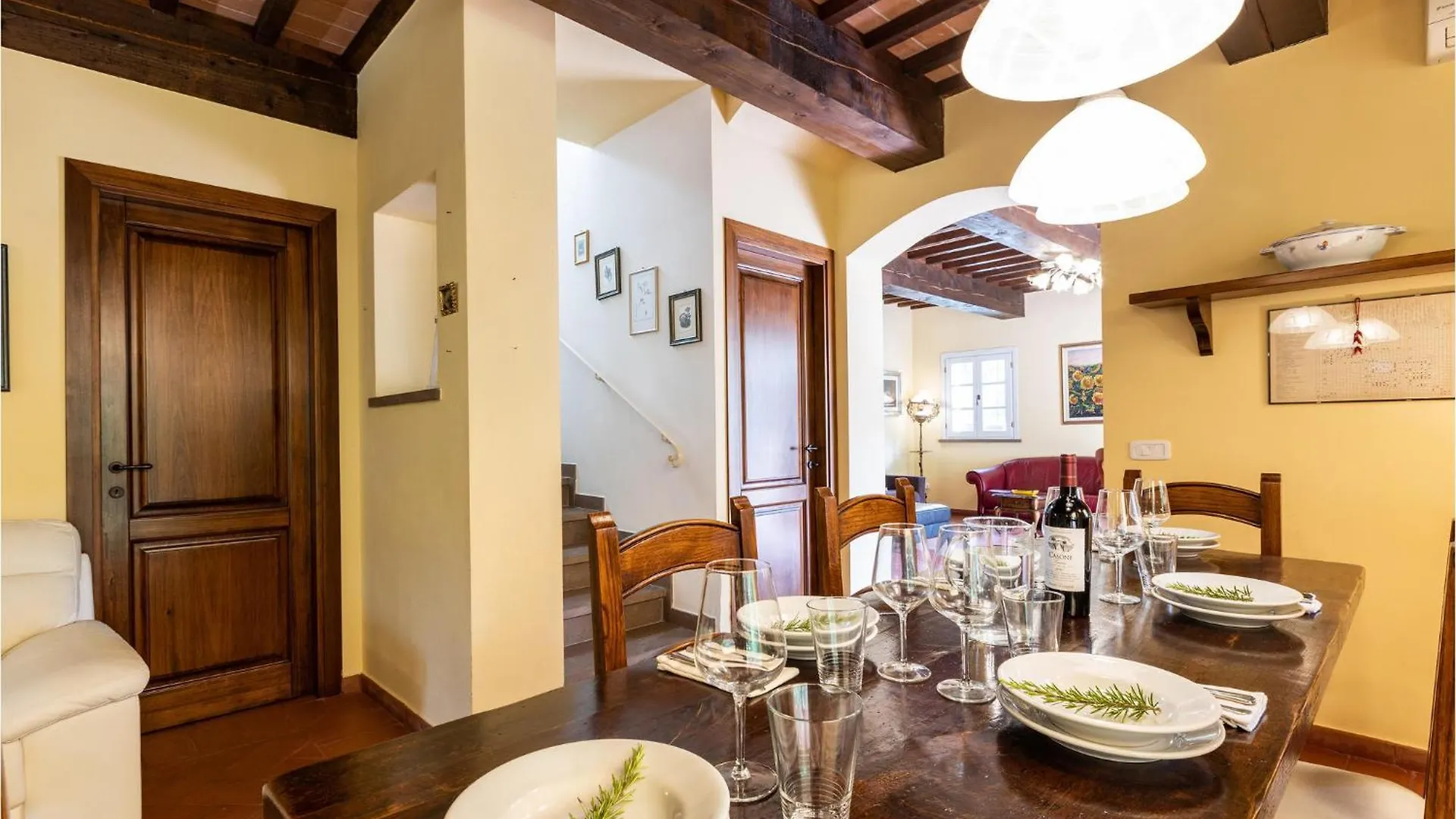 2 Bedroom Lovely Home In Montecastello 0*,  Italia