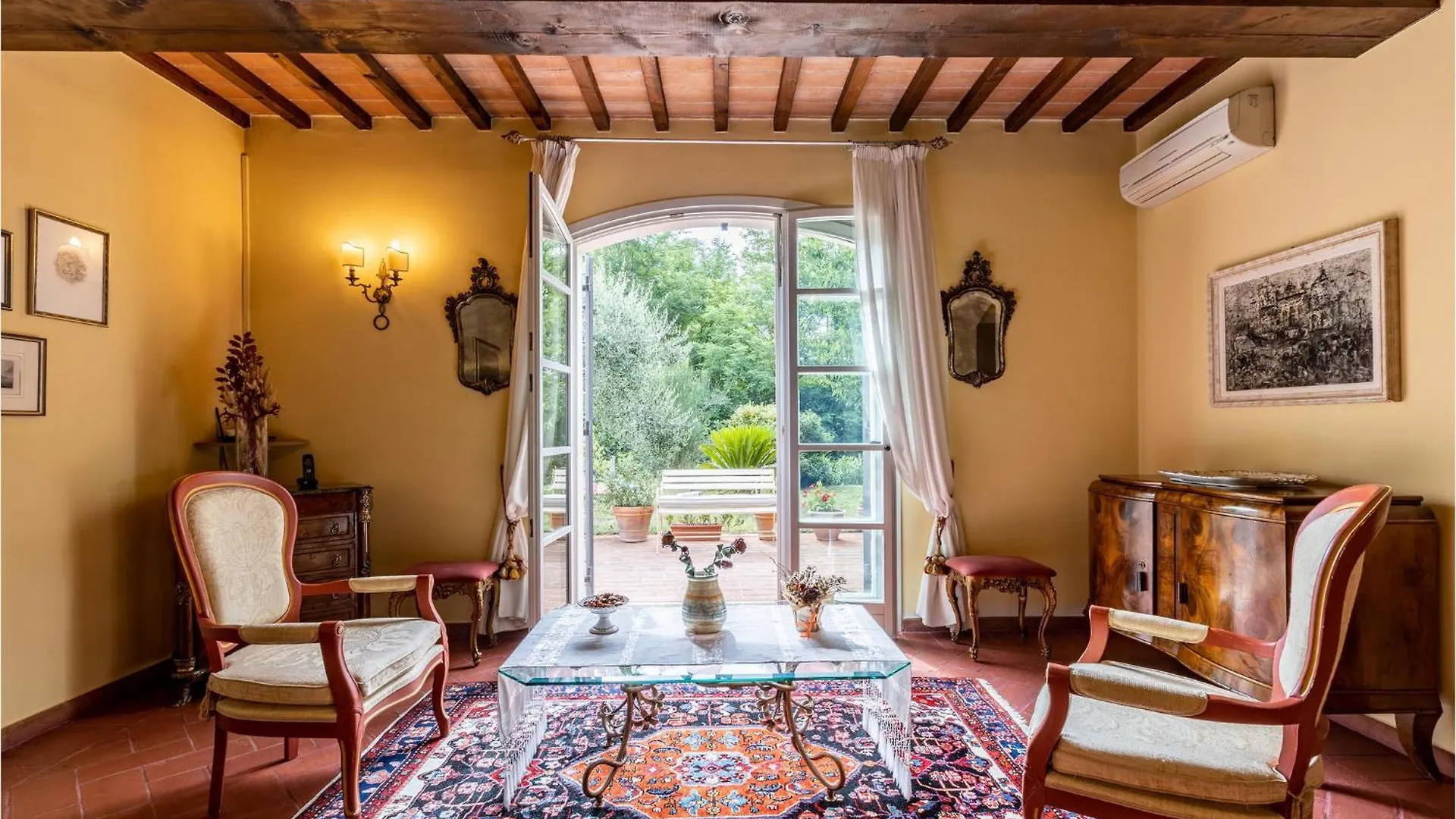 2 Bedroom Lovely Home In Montecastello Casa vacanze