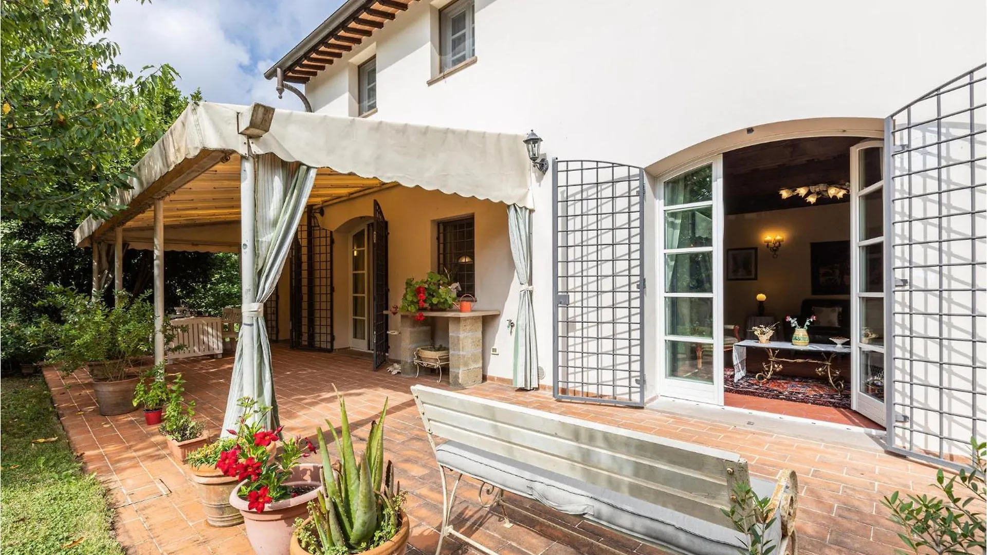 2 Bedroom Lovely Home In Montecastello